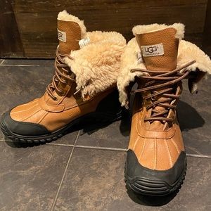 Ugg Adirondack Boot, Size 10
